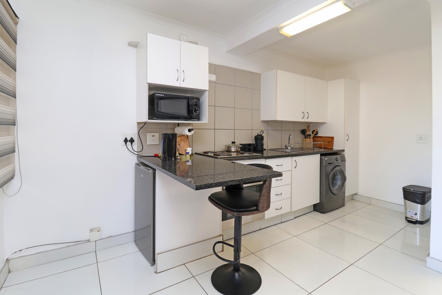 1 Bedroom Property for Sale in Ferndale Gauteng