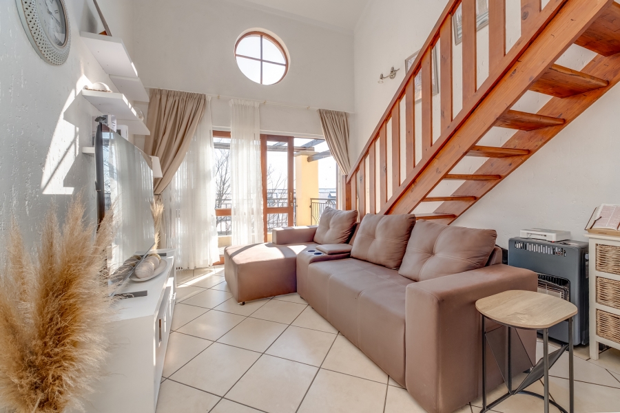 2 Bedroom Property for Sale in Lonehill Gauteng