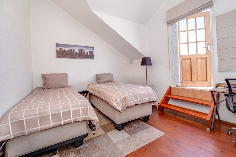 2 Bedroom Property for Sale in Lonehill Gauteng