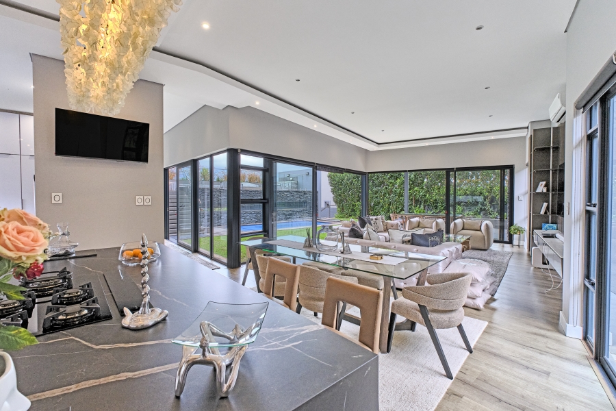 4 Bedroom Property for Sale in Waterfall Country Village Gauteng