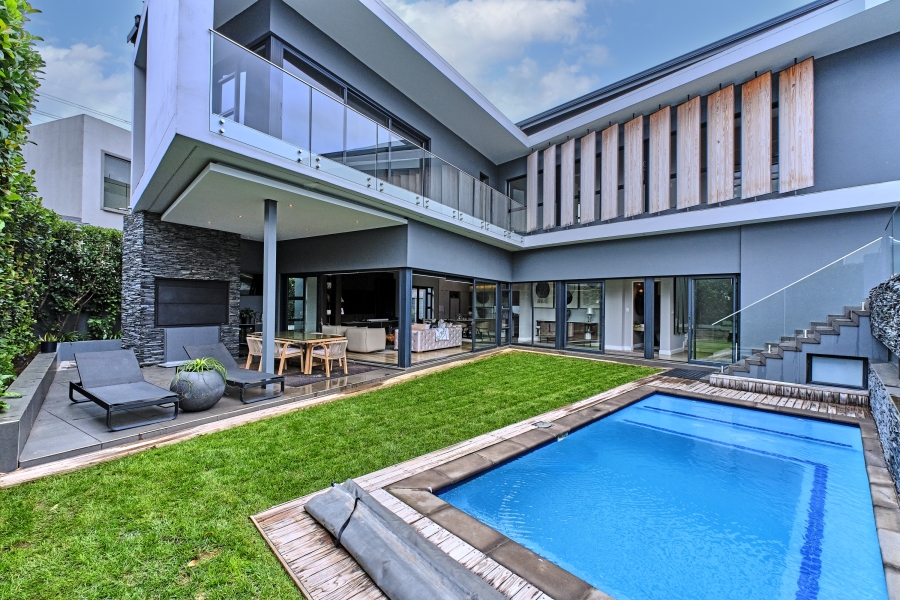 4 Bedroom Property for Sale in Waterfall Country Village Gauteng