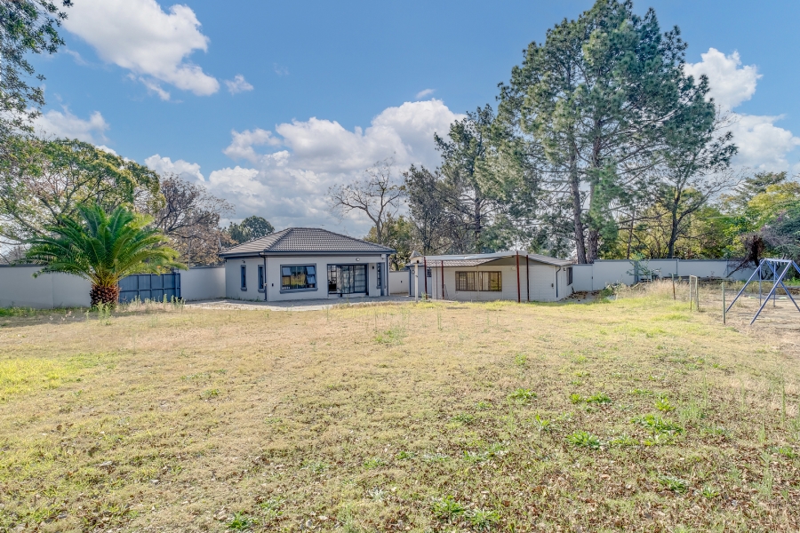 0 Bedroom Property for Sale in Bryanston Gauteng
