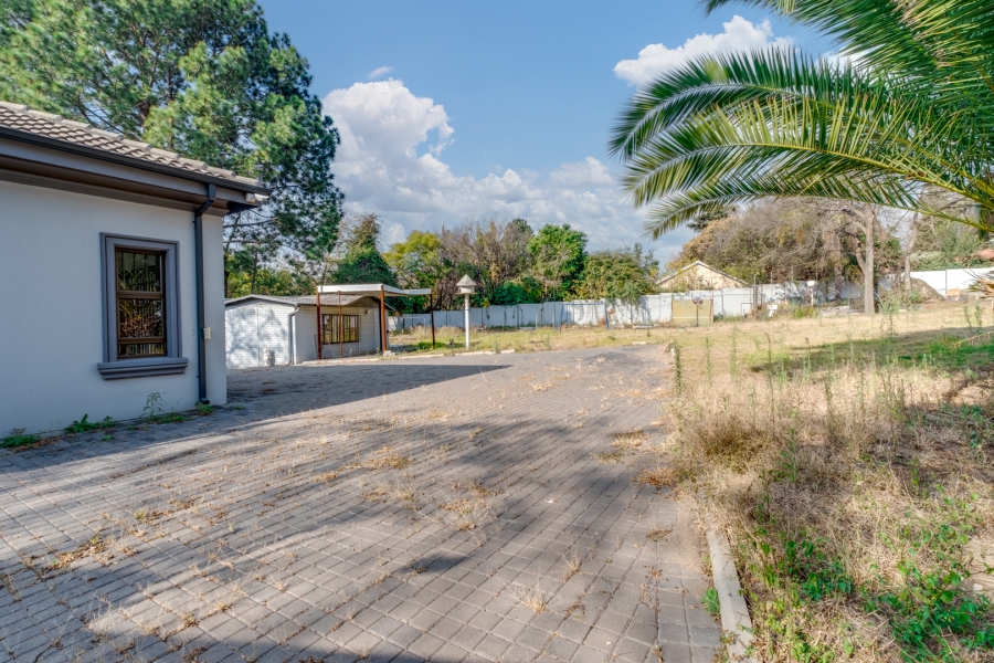 0 Bedroom Property for Sale in Bryanston Gauteng