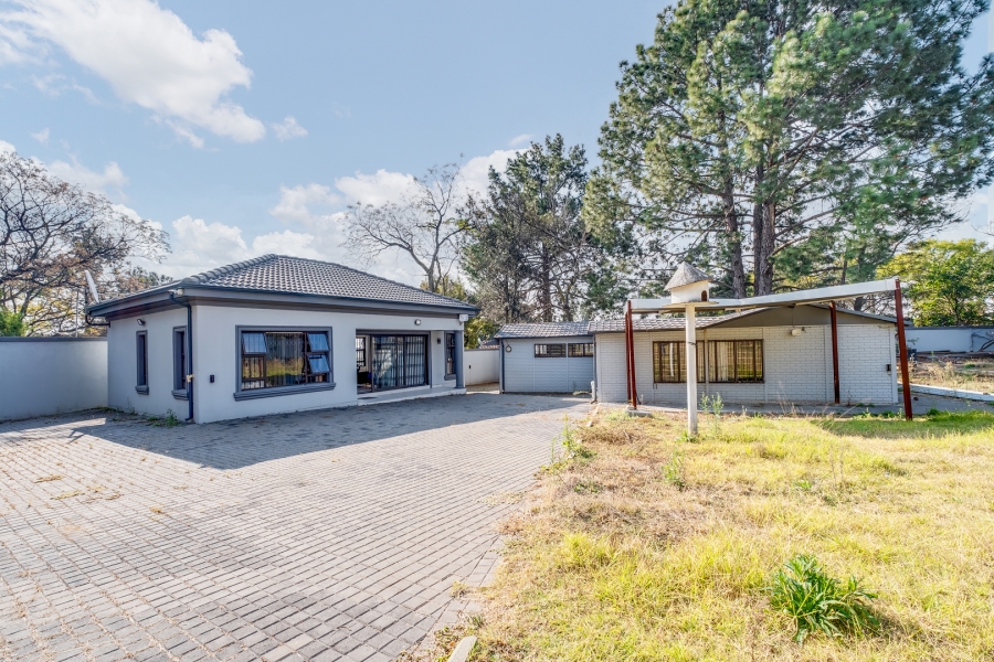 0 Bedroom Property for Sale in Bryanston Gauteng