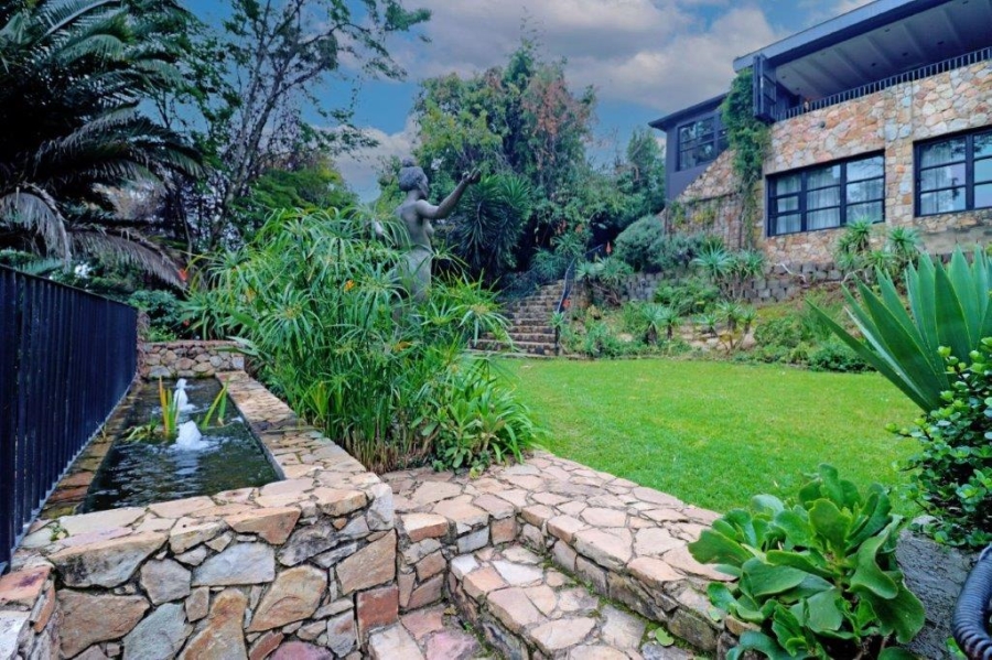 To Let 4 Bedroom Property for Rent in Westcliff Gauteng