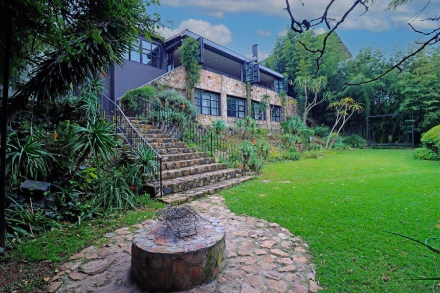 To Let 4 Bedroom Property for Rent in Westcliff Gauteng