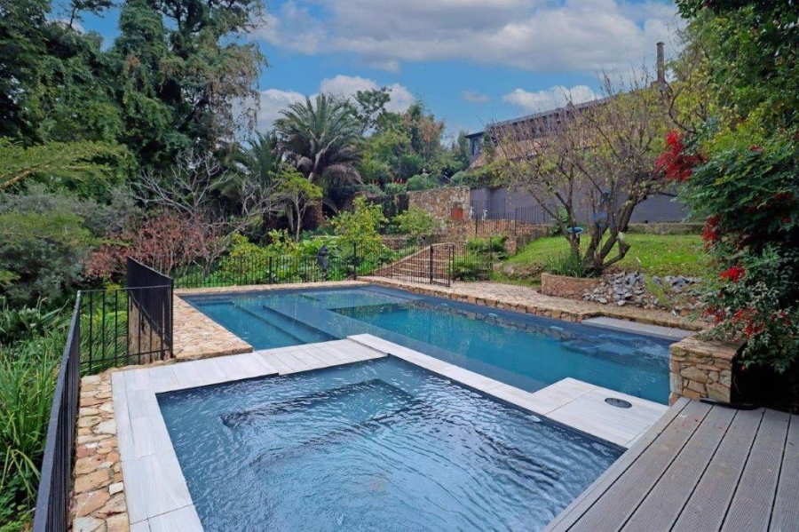 To Let 4 Bedroom Property for Rent in Westcliff Gauteng