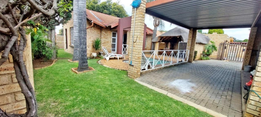 2 Bedroom Property for Sale in Union Gauteng
