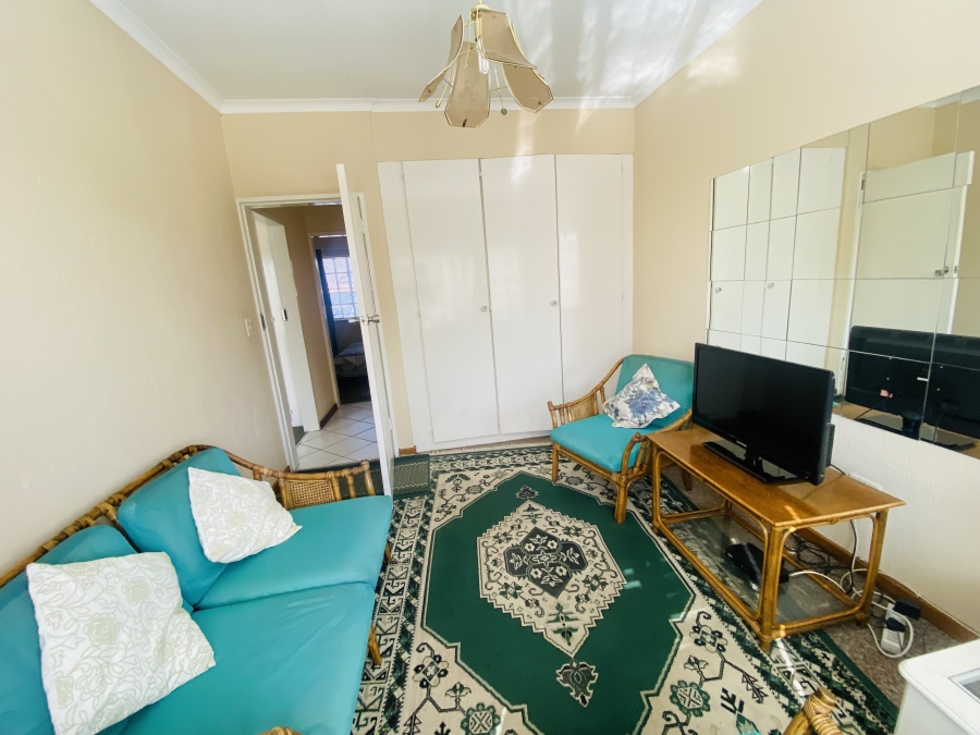 3 Bedroom Property for Sale in New Redruth Gauteng
