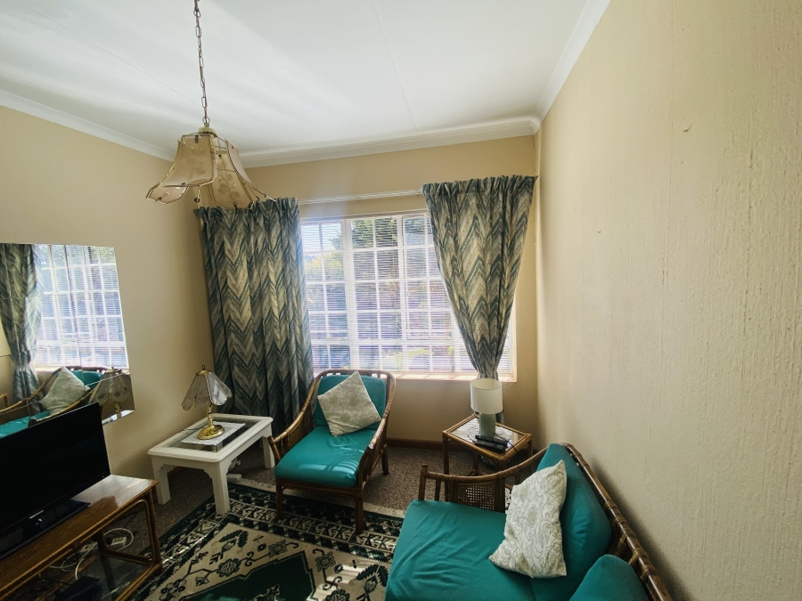 3 Bedroom Property for Sale in New Redruth Gauteng