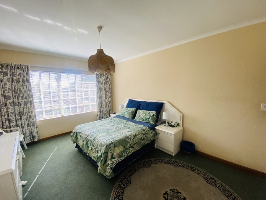 3 Bedroom Property for Sale in New Redruth Gauteng