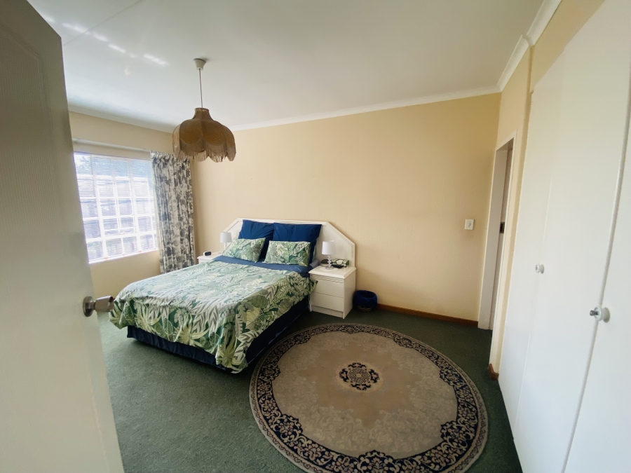 3 Bedroom Property for Sale in New Redruth Gauteng