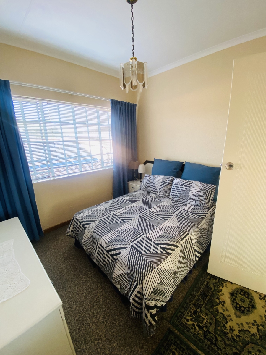 3 Bedroom Property for Sale in New Redruth Gauteng