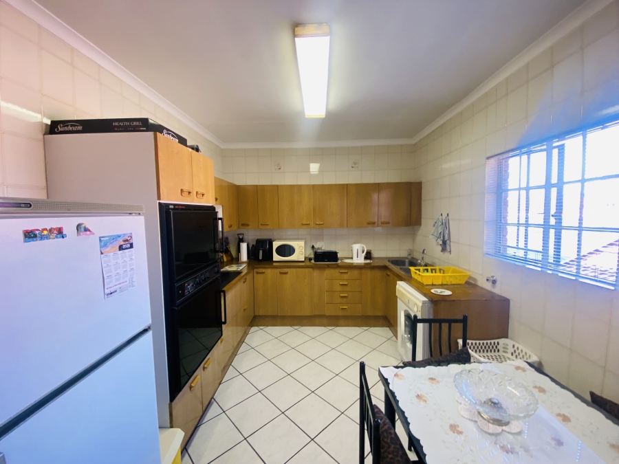 3 Bedroom Property for Sale in New Redruth Gauteng