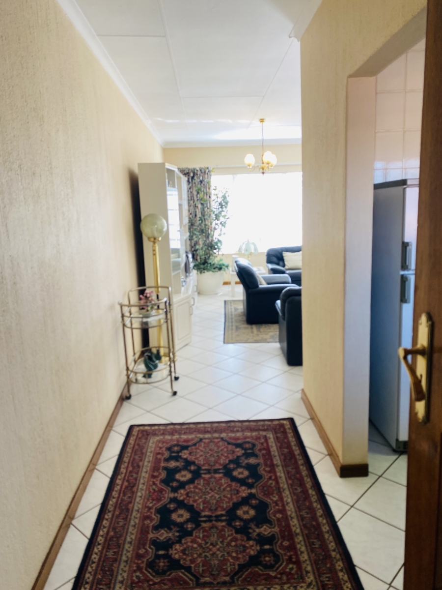 3 Bedroom Property for Sale in New Redruth Gauteng