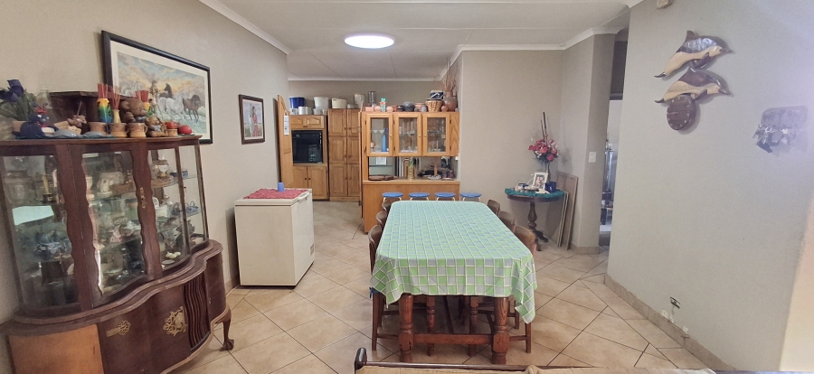4 Bedroom Property for Sale in Montana Park Gauteng