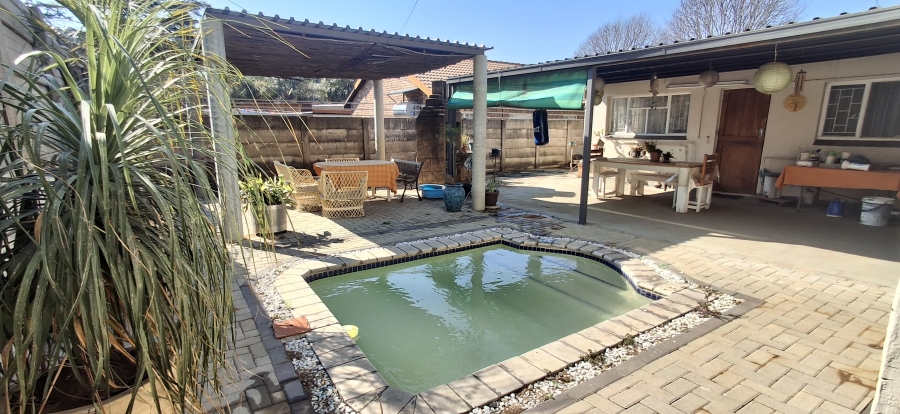 2 Bedroom Property for Sale in Daspoort Gauteng