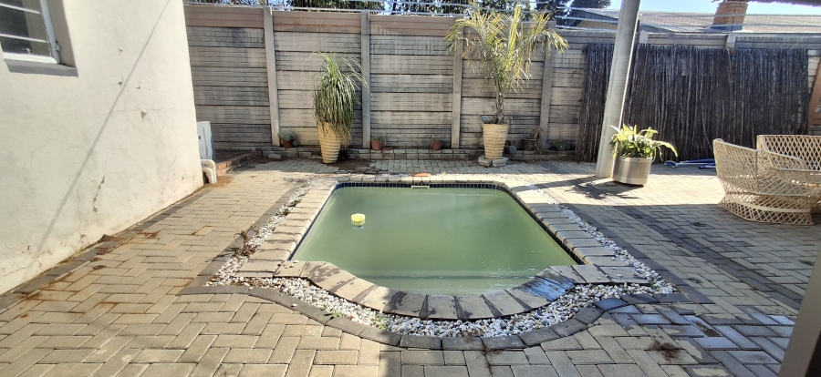 2 Bedroom Property for Sale in Daspoort Gauteng