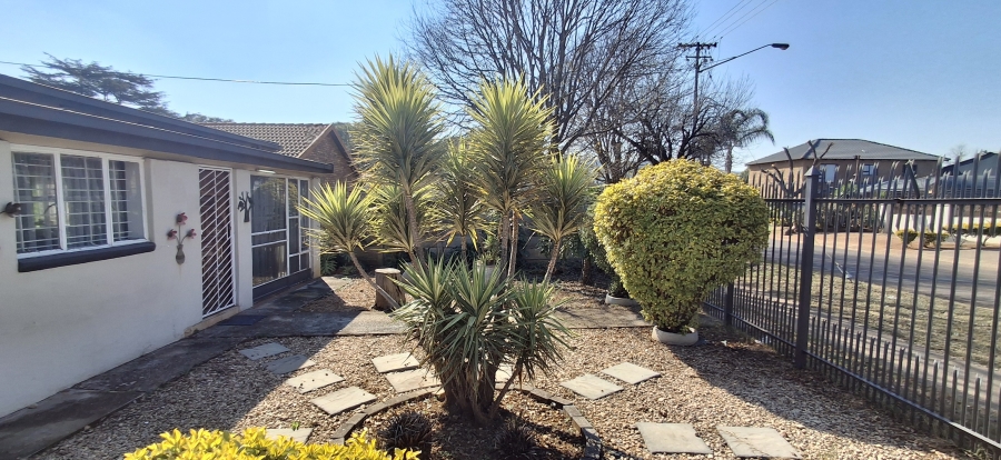 2 Bedroom Property for Sale in Daspoort Gauteng
