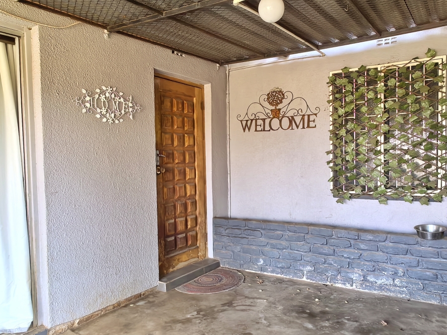 3 Bedroom Property for Sale in Rangeview Gauteng