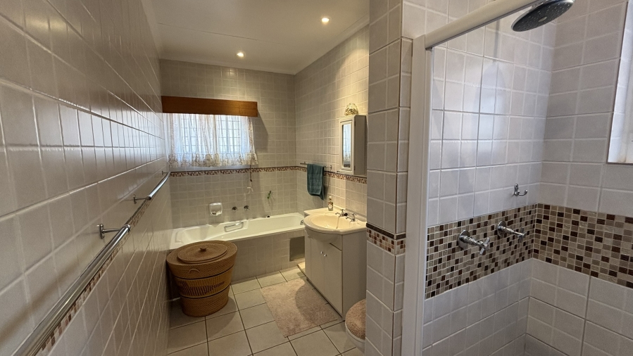 4 Bedroom Property for Sale in Montana Park Gauteng