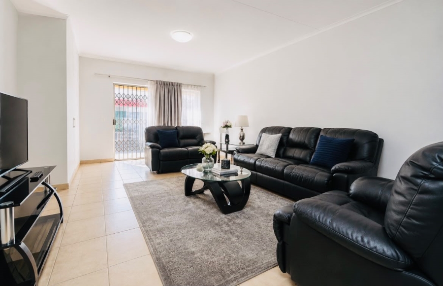 3 Bedroom Property for Sale in Three Rivers Gauteng