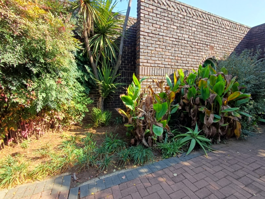 6 Bedroom Property for Sale in Vanderbijlpark SE Gauteng