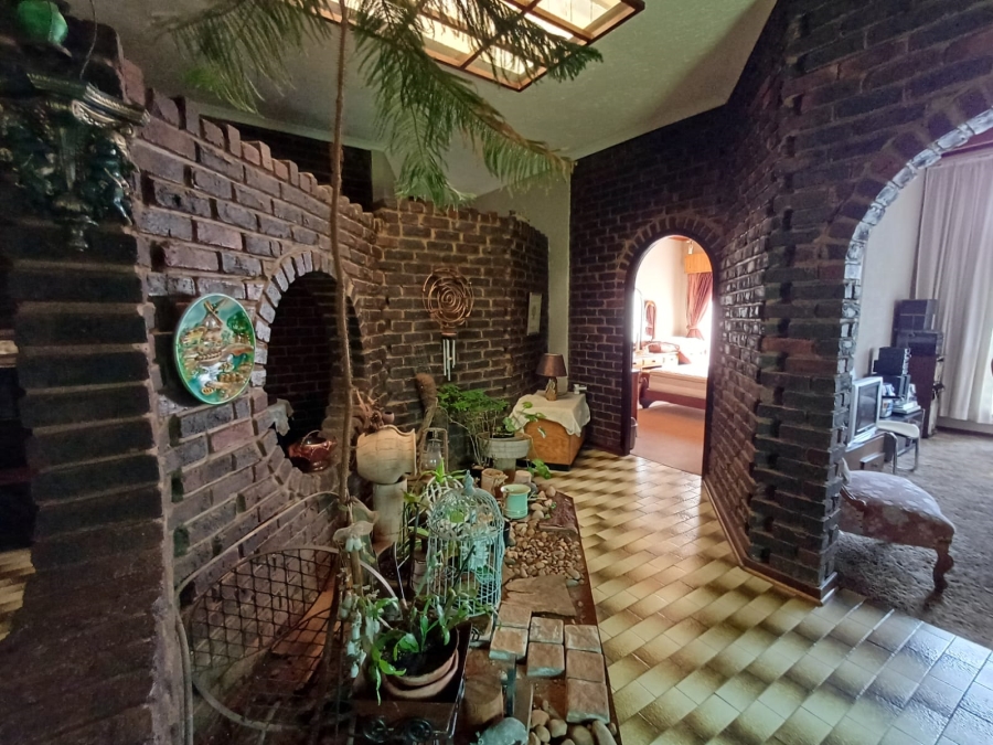 6 Bedroom Property for Sale in Vanderbijlpark SE Gauteng