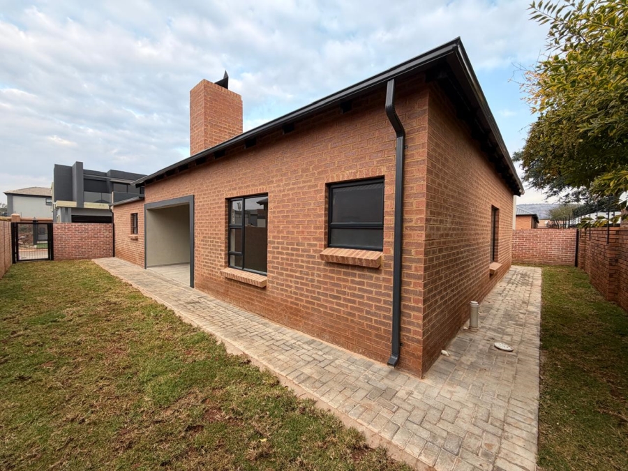 3 Bedroom Property for Sale in Annlin Gauteng