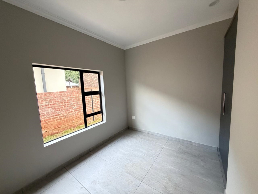 3 Bedroom Property for Sale in Annlin Gauteng