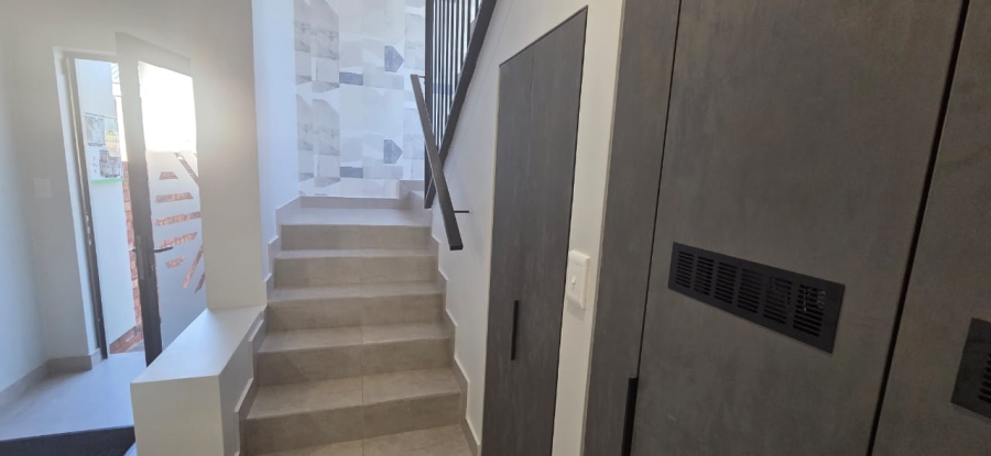 3 Bedroom Property for Sale in North Riding Gauteng