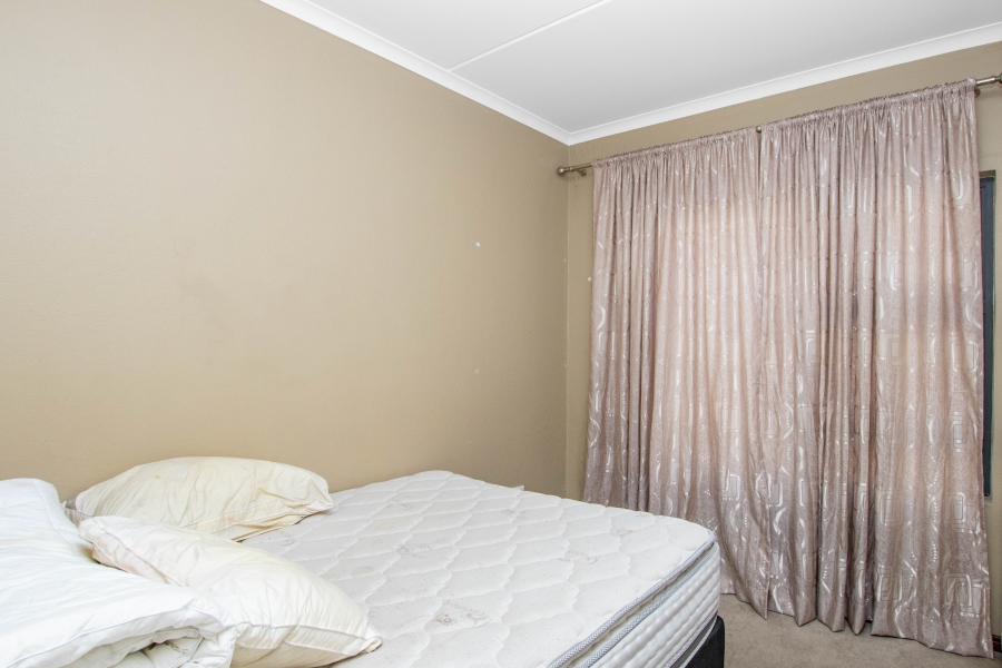 To Let 2 Bedroom Property for Rent in Fourways Gauteng