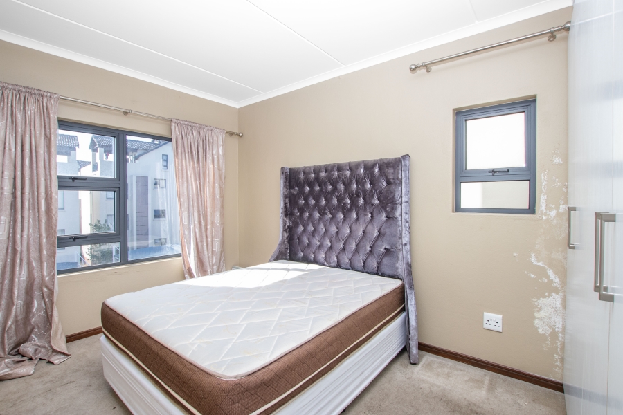 To Let 2 Bedroom Property for Rent in Fourways Gauteng