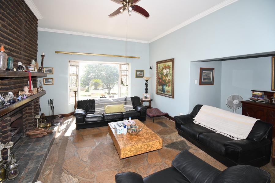 4 Bedroom Property for Sale in Wierdaglen Estate Gauteng