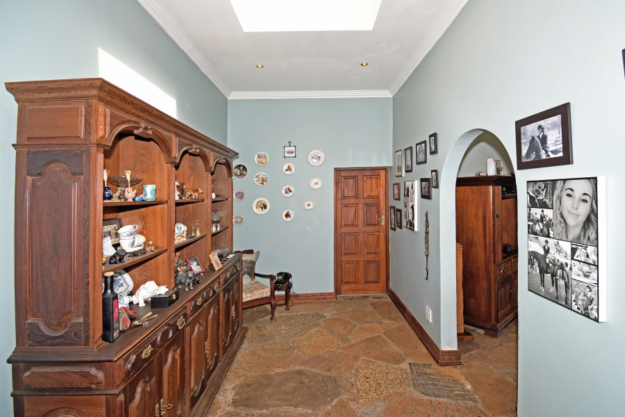 4 Bedroom Property for Sale in Wierdaglen Estate Gauteng