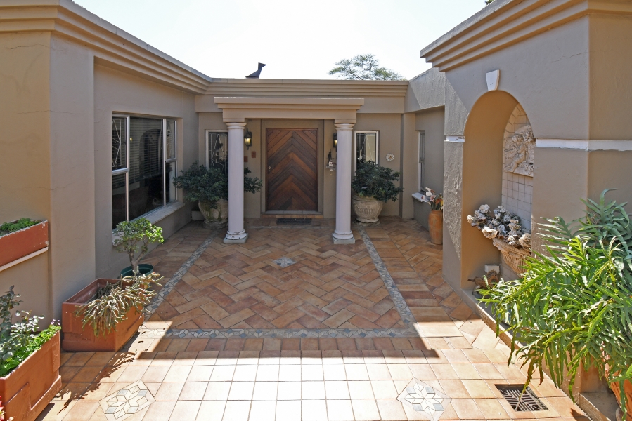 4 Bedroom Property for Sale in Wierdaglen Estate Gauteng