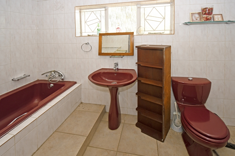 4 Bedroom Property for Sale in Wierdaglen Estate Gauteng