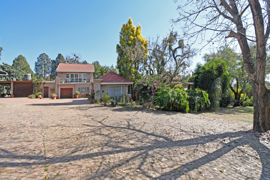4 Bedroom Property for Sale in Wierdaglen Estate Gauteng