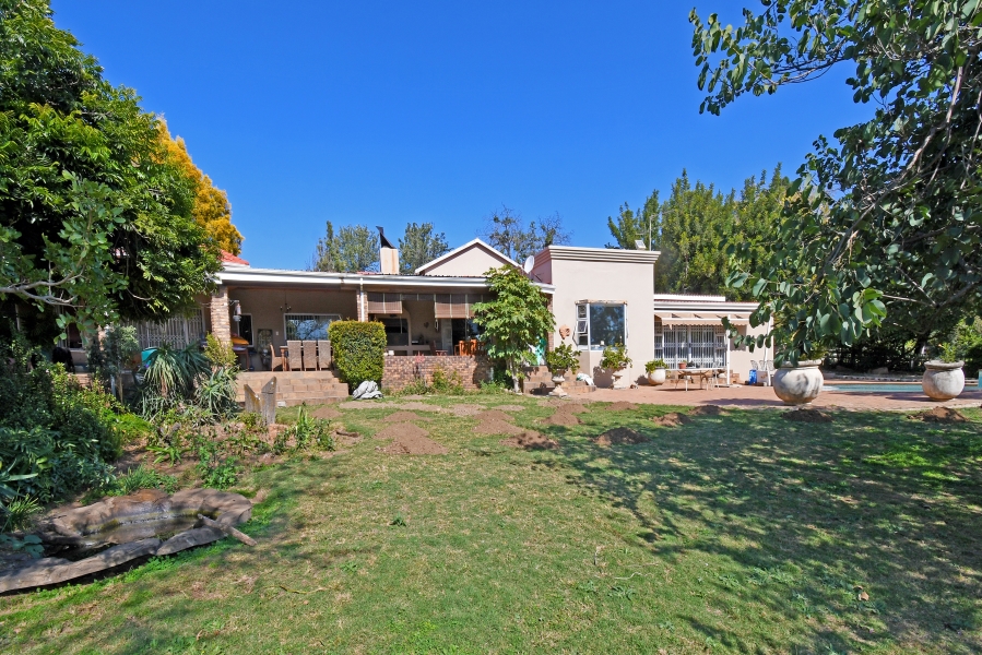 4 Bedroom Property for Sale in Wierdaglen Estate Gauteng