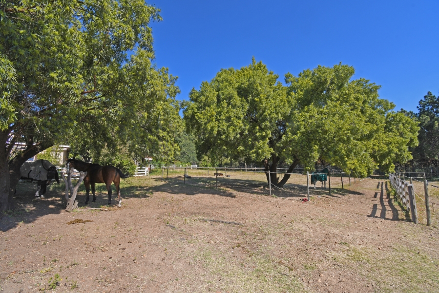 4 Bedroom Property for Sale in Wierdaglen Estate Gauteng