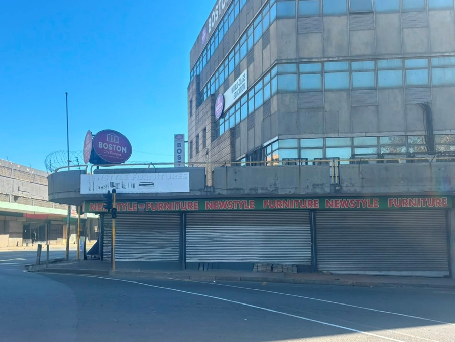 To Let Commercial Property for Rent in Germiston Central Gauteng