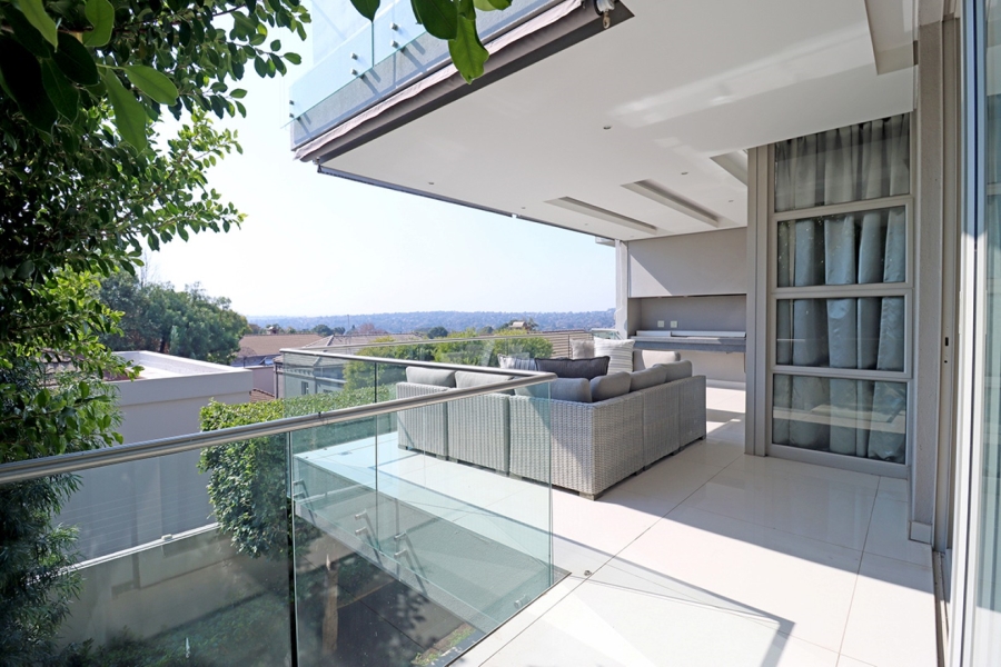 To Let 3 Bedroom Property for Rent in Morningside Gauteng