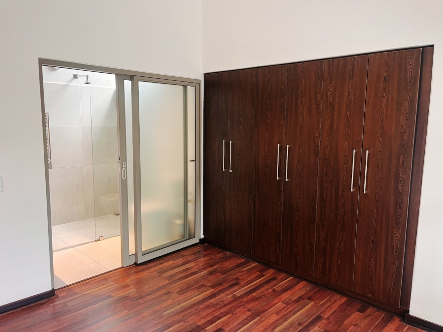 To Let 3 Bedroom Property for Rent in Eltonhill Gauteng