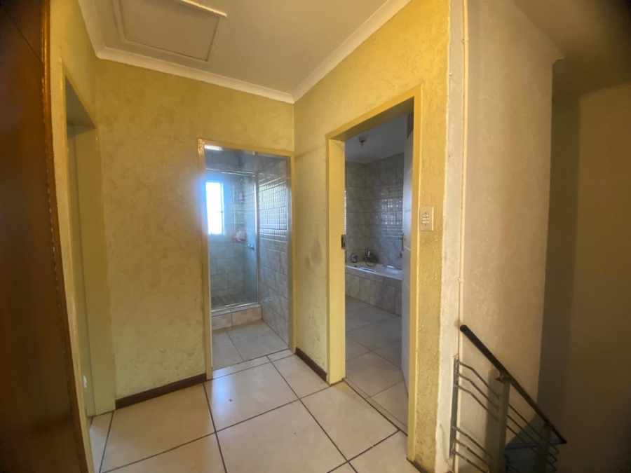 3 Bedroom Property for Sale in The Orchards Gauteng