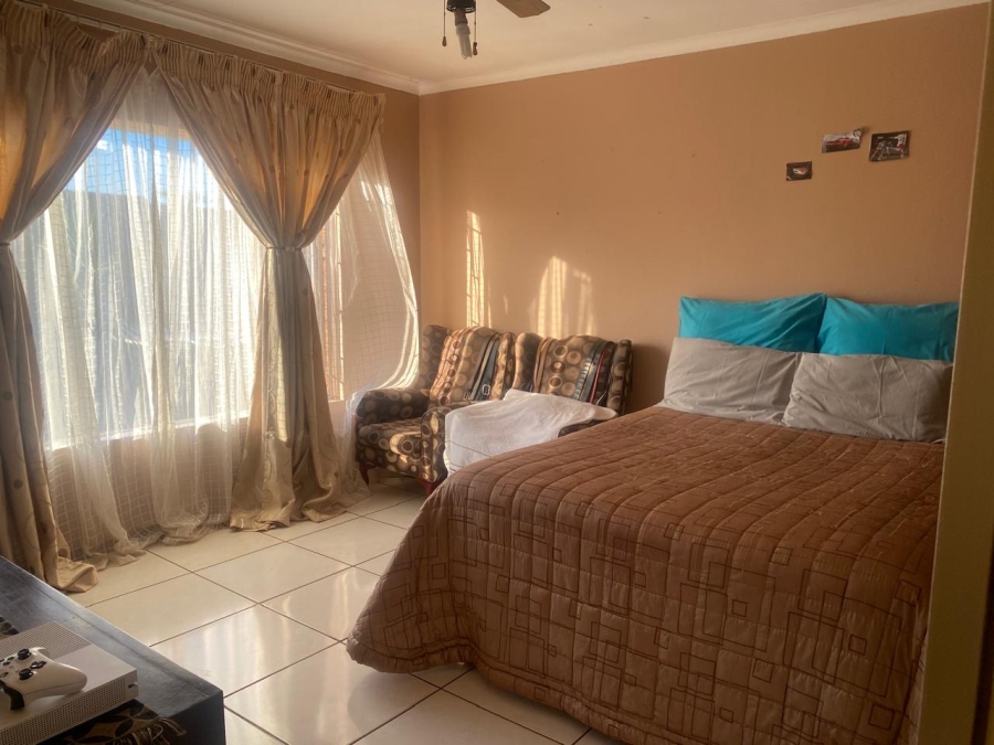 3 Bedroom Property for Sale in The Orchards Gauteng