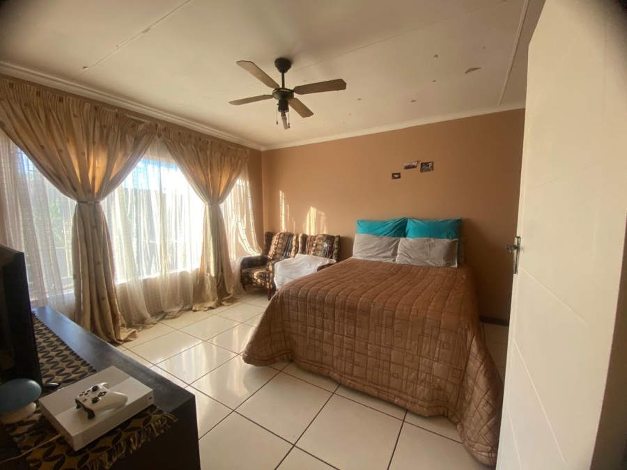 3 Bedroom Property for Sale in The Orchards Gauteng