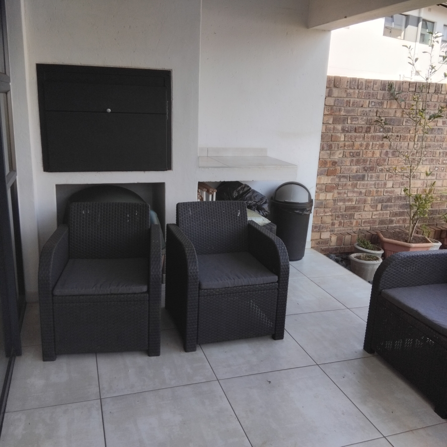 3 Bedroom Property for Sale in Ruimsig Country Estate Gauteng