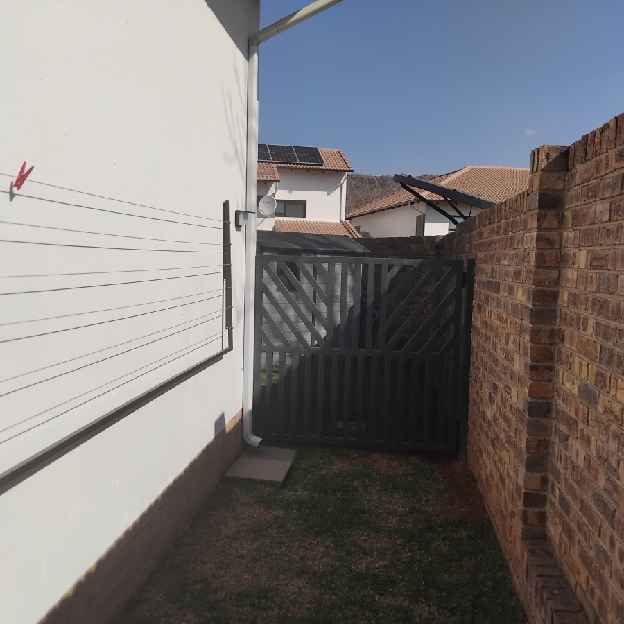 3 Bedroom Property for Sale in Ruimsig Country Estate Gauteng
