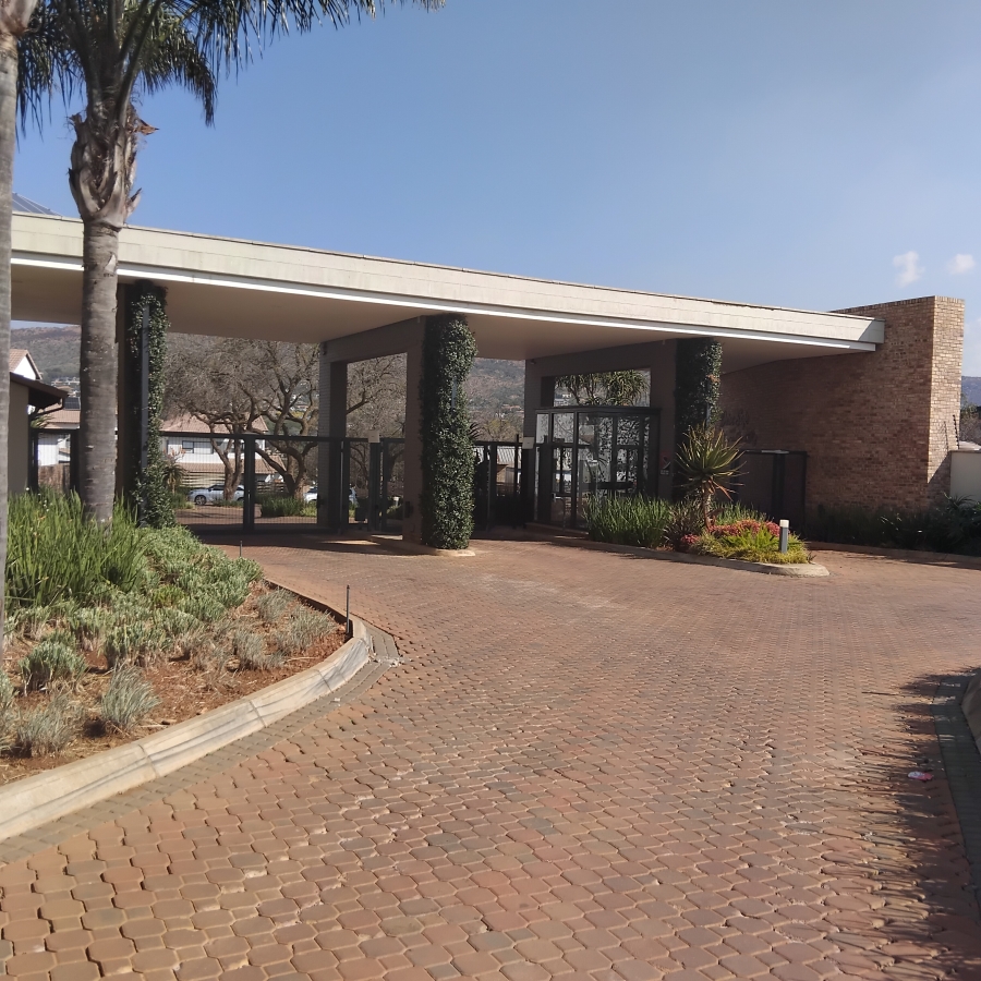 3 Bedroom Property for Sale in Ruimsig Country Estate Gauteng