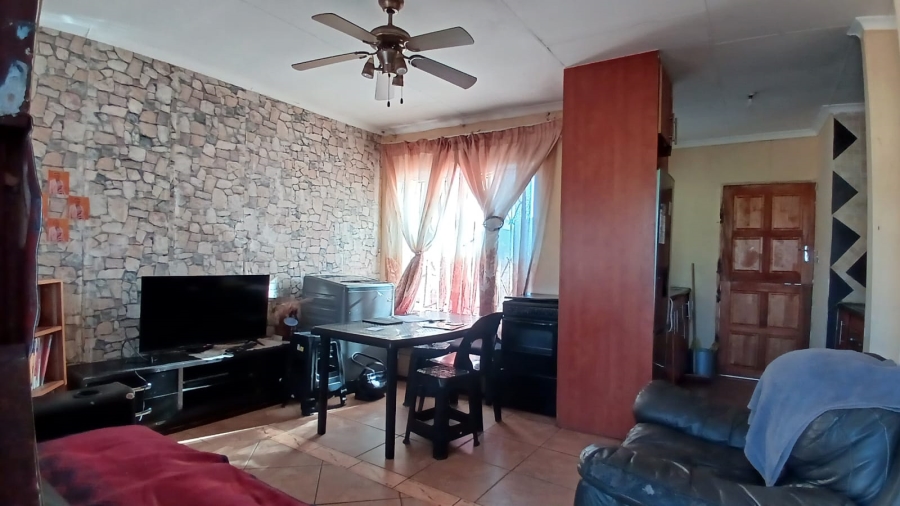 3 Bedroom Property for Sale in Groblerpark Gauteng